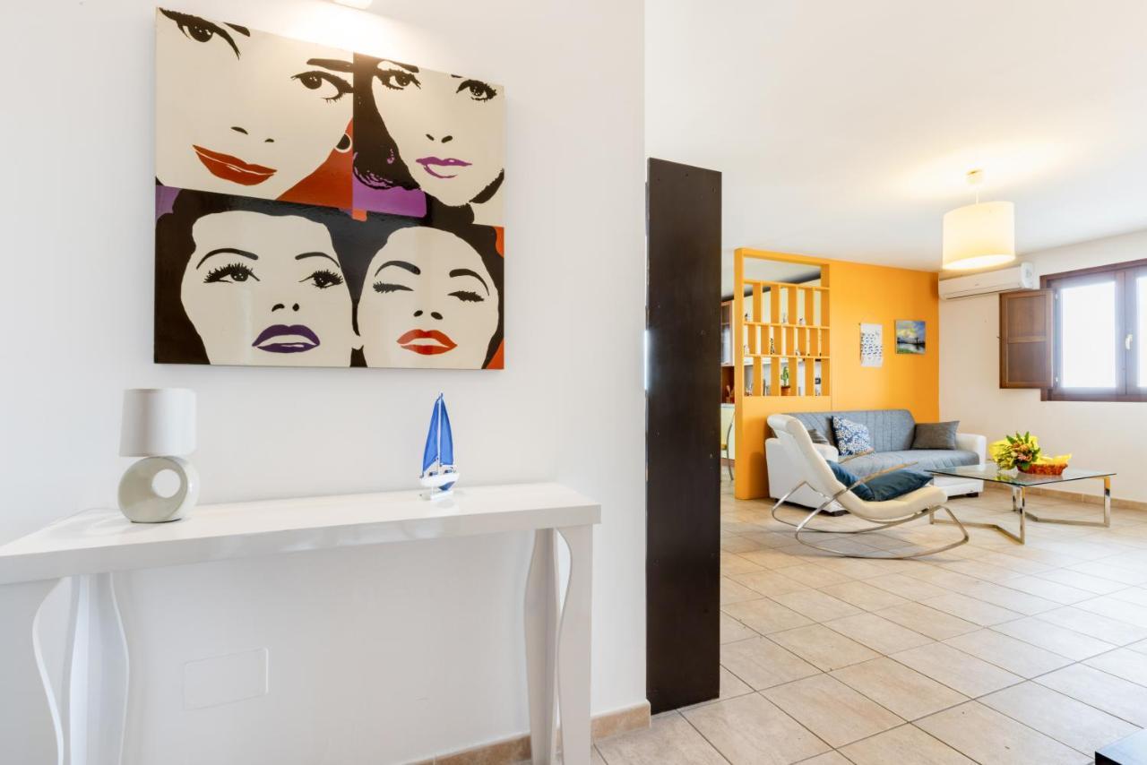 דירות Lecce Colorful Flat With Terrace & Parking מראה חיצוני תמונה