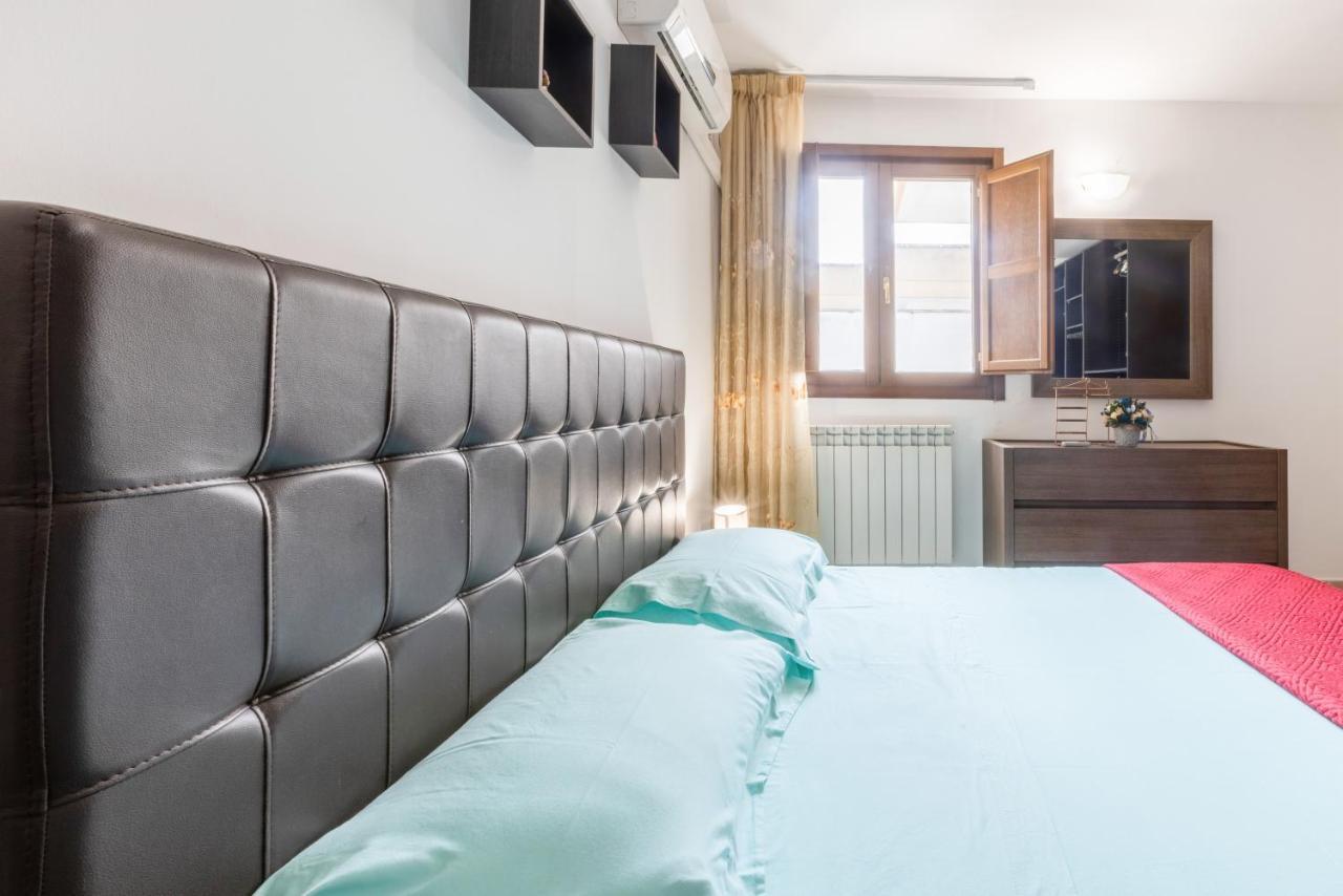 דירות Lecce Colorful Flat With Terrace & Parking מראה חיצוני תמונה